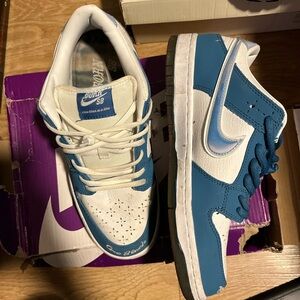 Nike SB Blue and White Sneakers